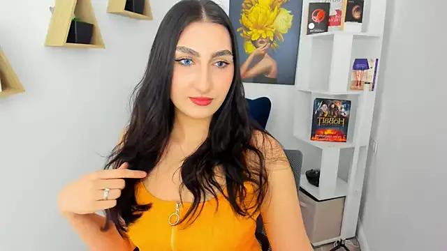 GlamAndHot from StripChat is Freechat