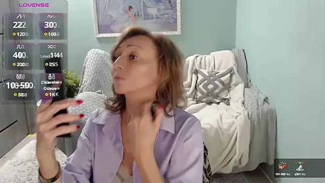 HornyMilf_777 from StripChat is Freechat