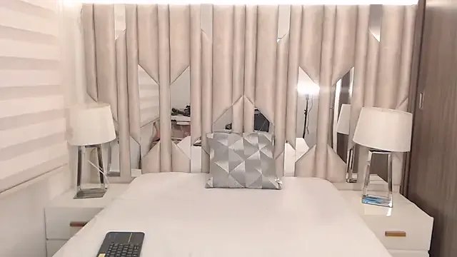 KcristalWhite from StripChat