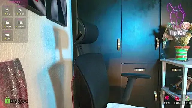 Lina_444 from StripChat