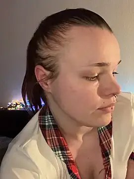 LoreenKinky from StripChat