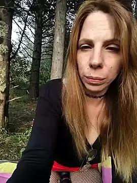 Lorna_h from StripChat is Freechat