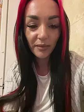 MeganFoxiy from StripChat is Freechat