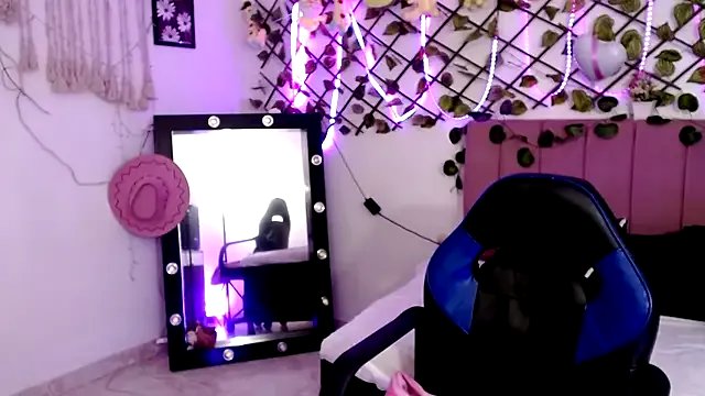 melissa__dolce from StripChat