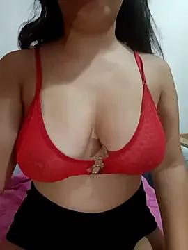Slutty Miamia21 wants you to fuck her body now miamia21 from StripChat
