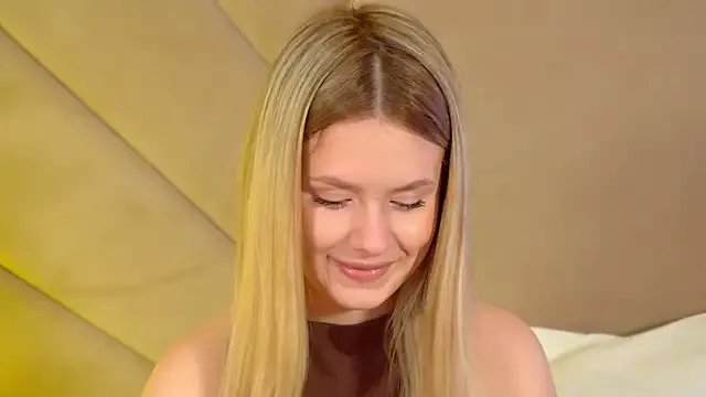 MilanaBalmain from StripChat