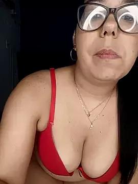 MilfTentasion from StripChat is Freechat