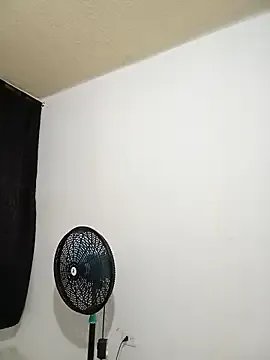 Nelsareth from StripChat