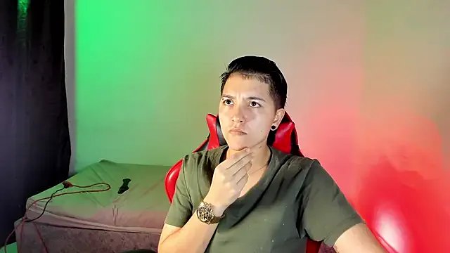 nicocoox from StripChat