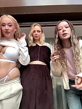 Checkout RollDolls, they want to masturbate for you RollDolls from StripChat