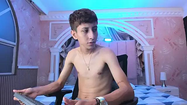 spicyslim_ from StripChat is Freechat