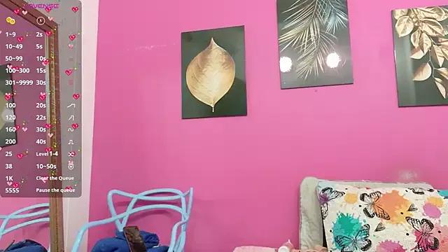 thickebonyass from StripChat is Freechat