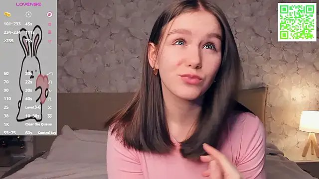 TienKnous from StripChat