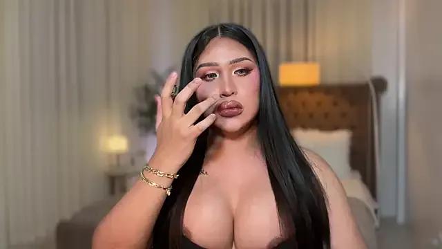 Your_Majesty_Tyra from StripChat is Freechat